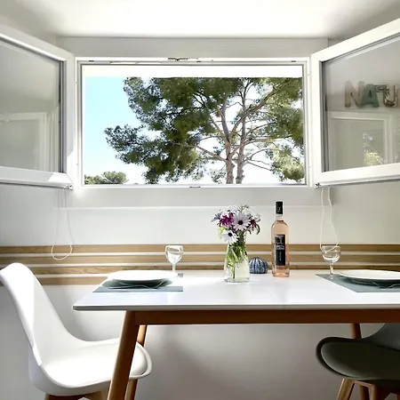 L'auguiere Est, Maisonnette Sans Vis-a-vis Et Au Calme Avec Vue Sur Les Vignes 빌라 *