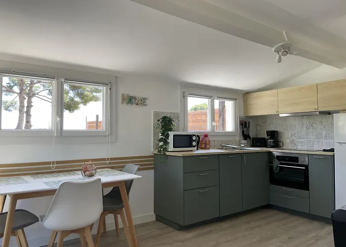 别墅 L'auguiere Est, Maisonnette Sans Vis-a-vis Et Au Calme Avec Vue Sur Les Vignes *