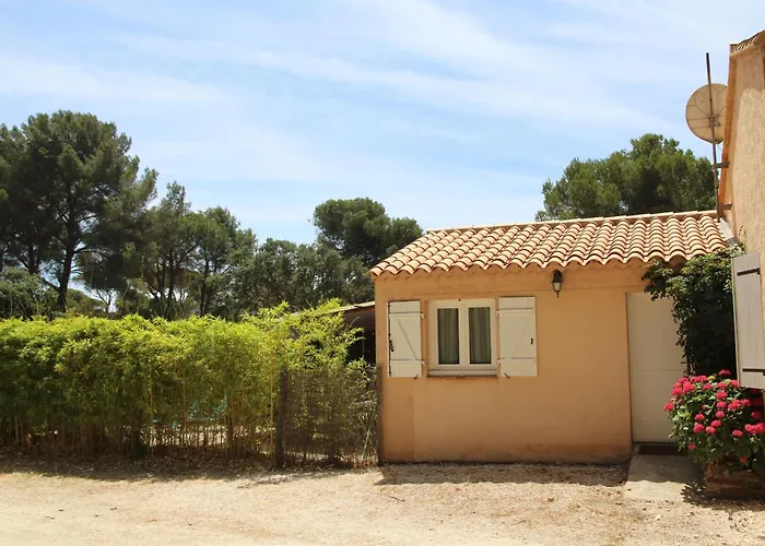 L'auguiere Est, Maisonnette Sans Vis-a-vis Et Au Calme Avec Vue Sur Les Vignes *